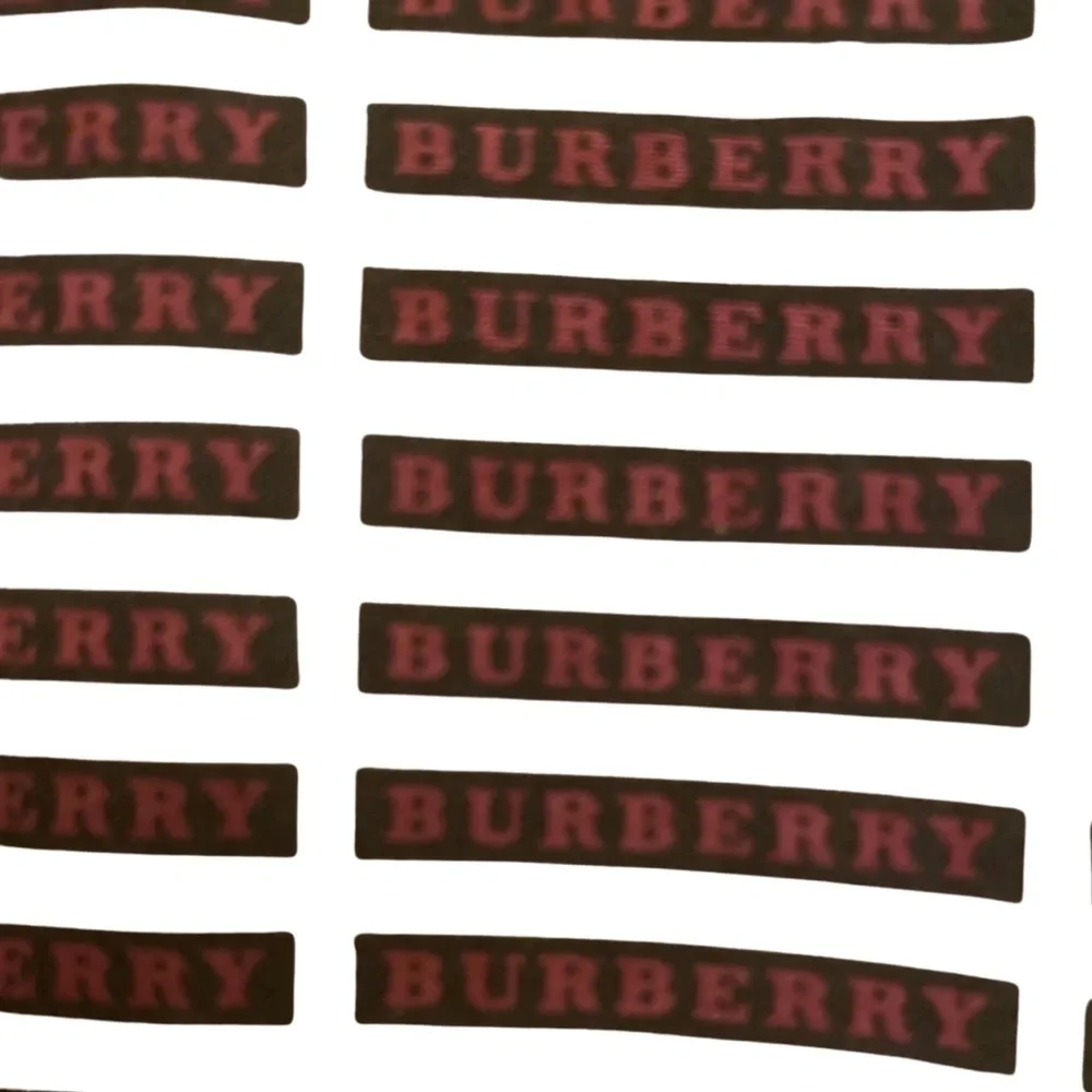 ❤️❤️❤️”RARE”❤️❤️SIGNATURE❤️❤️BURBERRY❤️❤️ - Picture 8 of 8